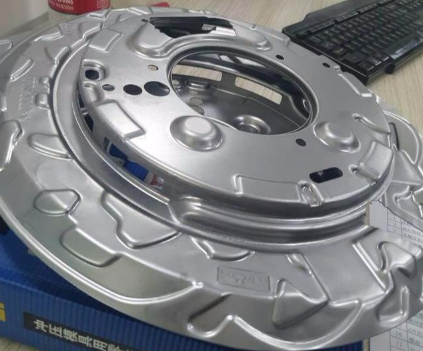 【兆恒機(jī)械】沖壓模具拉伸、成型、沖孔材料使用禁忌及折彎工藝細(xì)節(jié)處理